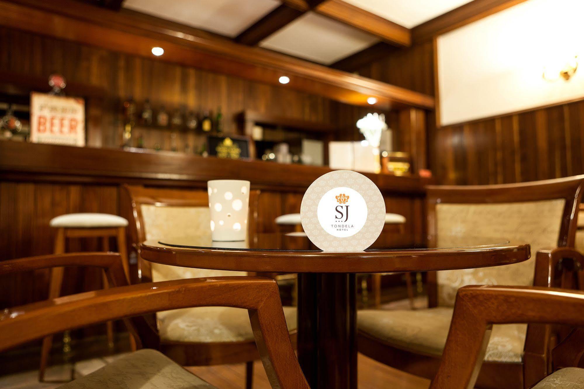 Hotel SJ Tondela Buitenkant foto