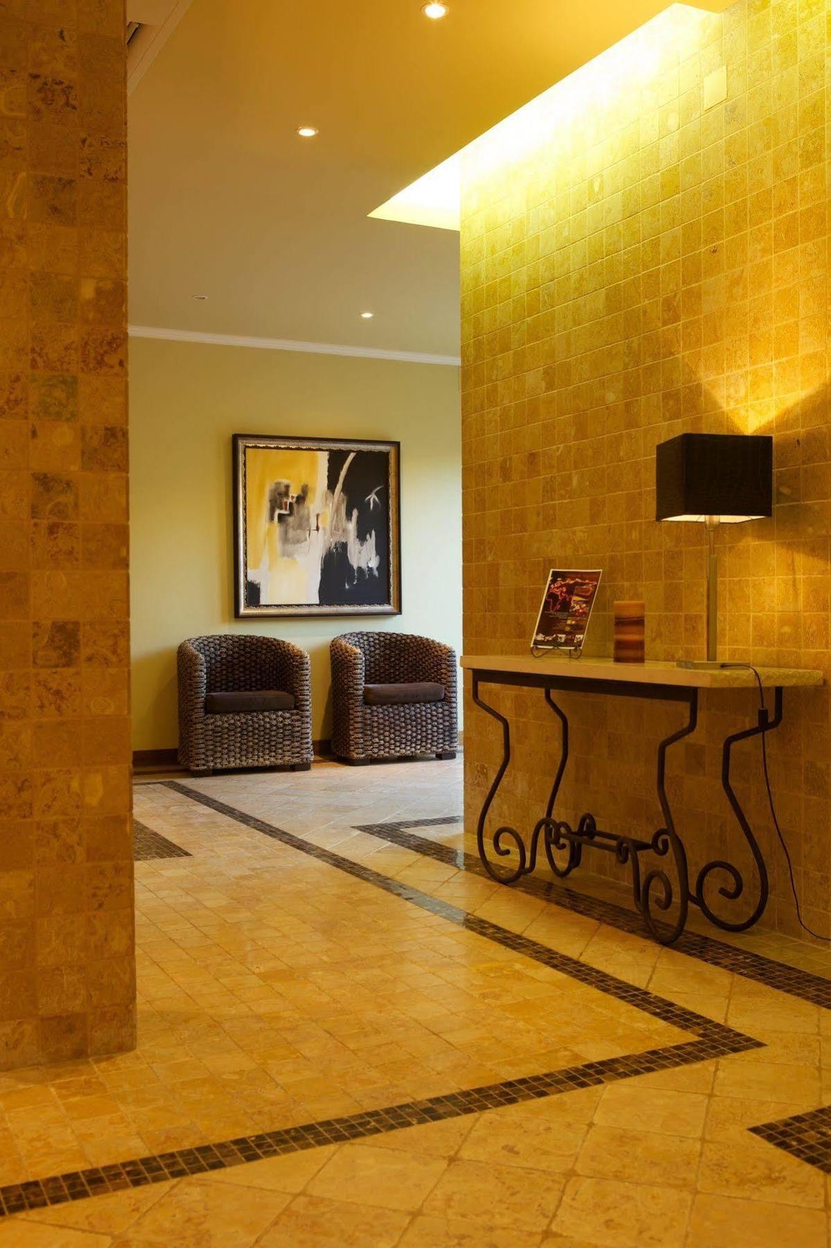 Hotel SJ Tondela Buitenkant foto