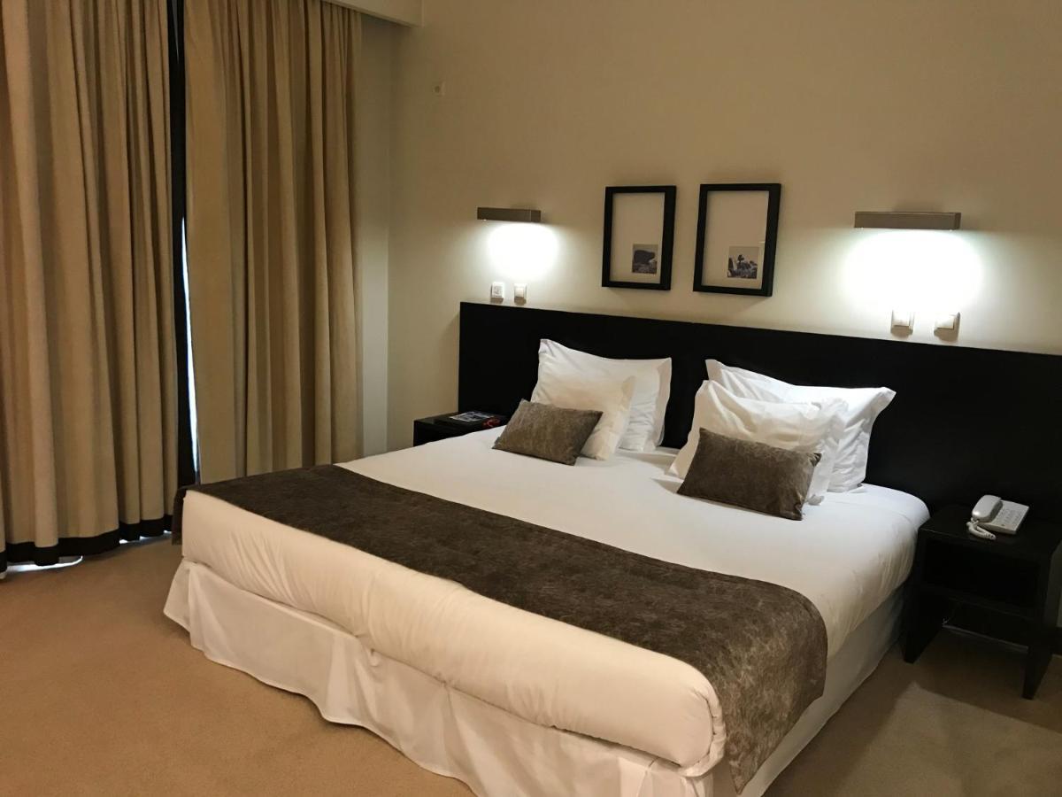 Hotel SJ Tondela Buitenkant foto